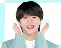 　美肌を披露する大橋和也（撮影・吉澤敬太）