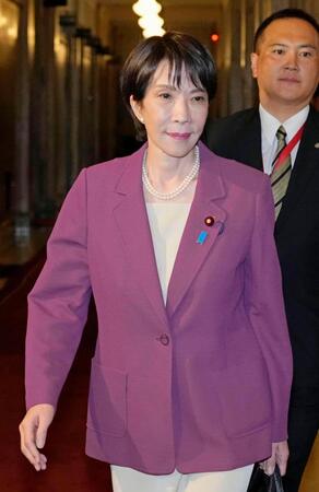 　国民民主党の玉木代表との会談に臨む自民党の高市総裁