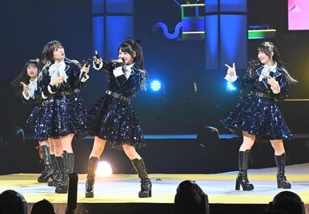 　元気いっぱいのＯＣＨＡ　ＮＯＲＭＡ（撮影・持木克友）