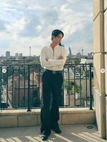 ＢＴＳ・ジンの公式インスタグラム＠ｊｉｎより　ミラノ・ファッションウィークに参加したジン