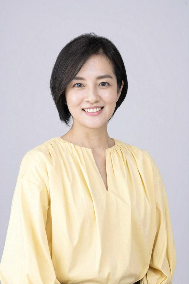 　鈴木奈穂子アナ