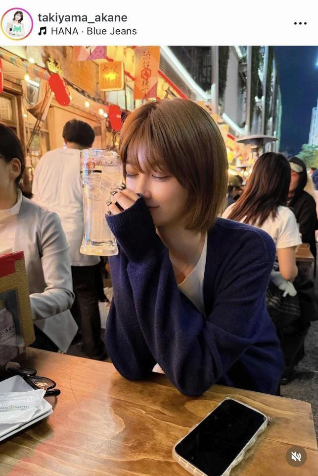 瀧山あかねのインスタグラム＠ｔａｋｉｙａｍａ＿ａｋａｎｅより