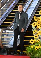 　レッドカーペットに登場した渡辺謙（撮影・開出牧）