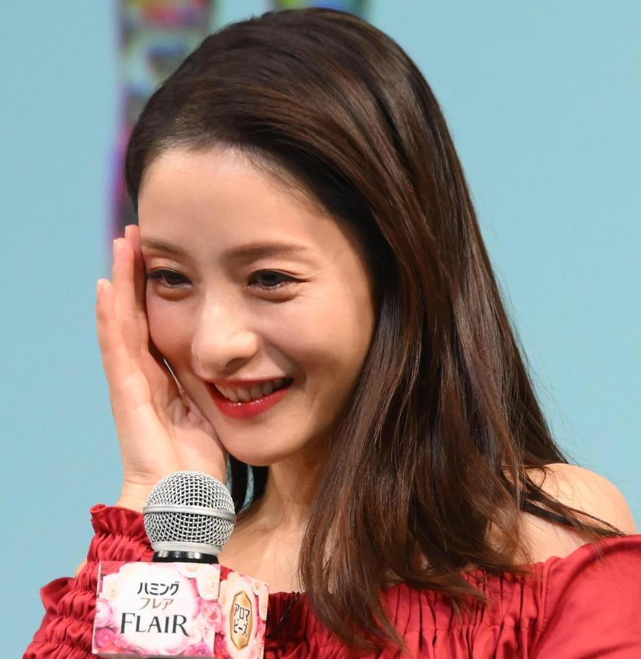 　石原さとみ（撮影・堀内翔）