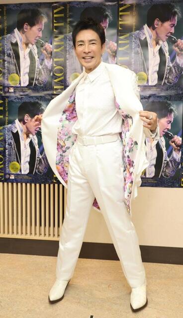 70歳・郷ひろみ「免許の高齢者講習受けてきた」古希の実感なしも高齢