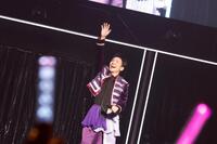 　ステージで躍動した郷ひろみ＝撮影：河村美貴（田中聖太郎写真事務所）