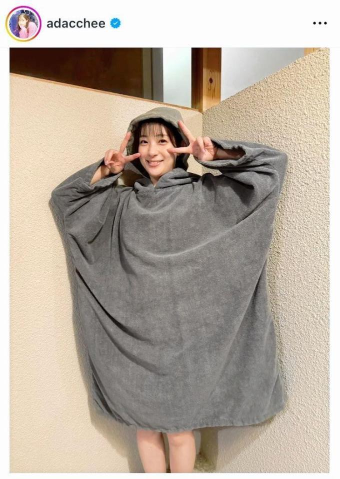 足立梨花のインスタグラム＠ａｄａｃｃｈｅｅより