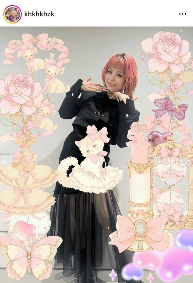 　かわいすぎる！衝撃のオン眉。エルフ荒川のインスタグラム＠ｋｈｋｈｋｈｚｋより