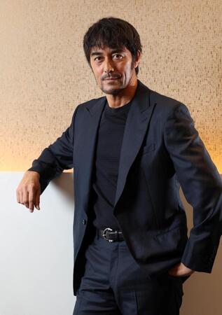 　俳優としての矜持がにじみ出る阿部寛（撮影・吉澤敬太）