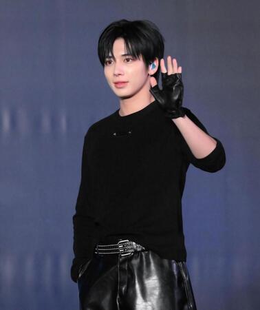 　ＴＯＭＯＲＲＯＷ　Ｘ　ＴＯＧＥＴＨＥＲのＴＡＥＨＹＵＮ（撮影・堀内翔）