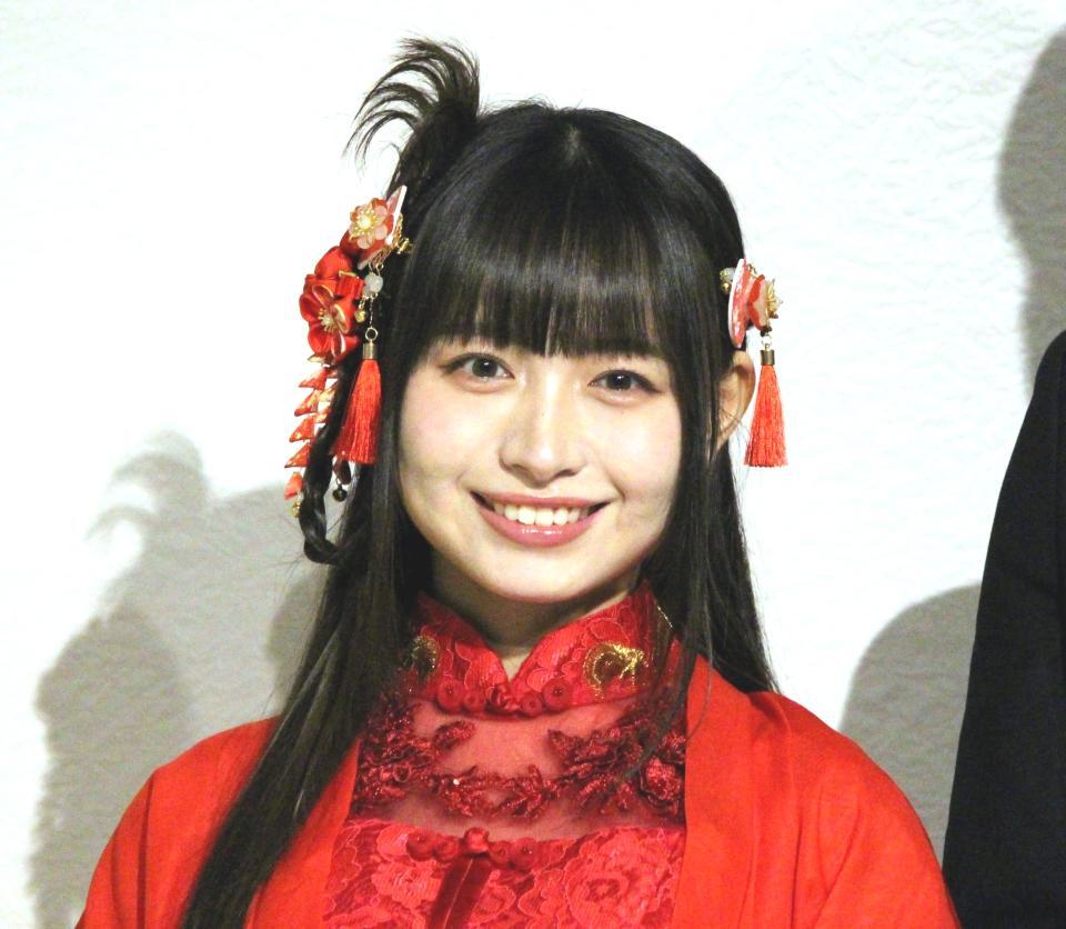 　囲み取材に出席した其原有沙