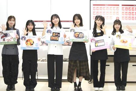 　発表会に出席した（左から）ＡＫＢ４８の永野芹佳、花田藍衣、山内瑞葵、下尾みう、長友彩海、橋本陽菜