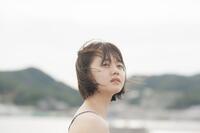 　初の写真集「ＭＡＲＩＮＥ」を発売したつばきファクトリー・福田真琳