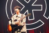 　ソロライブを行った山内総一郎