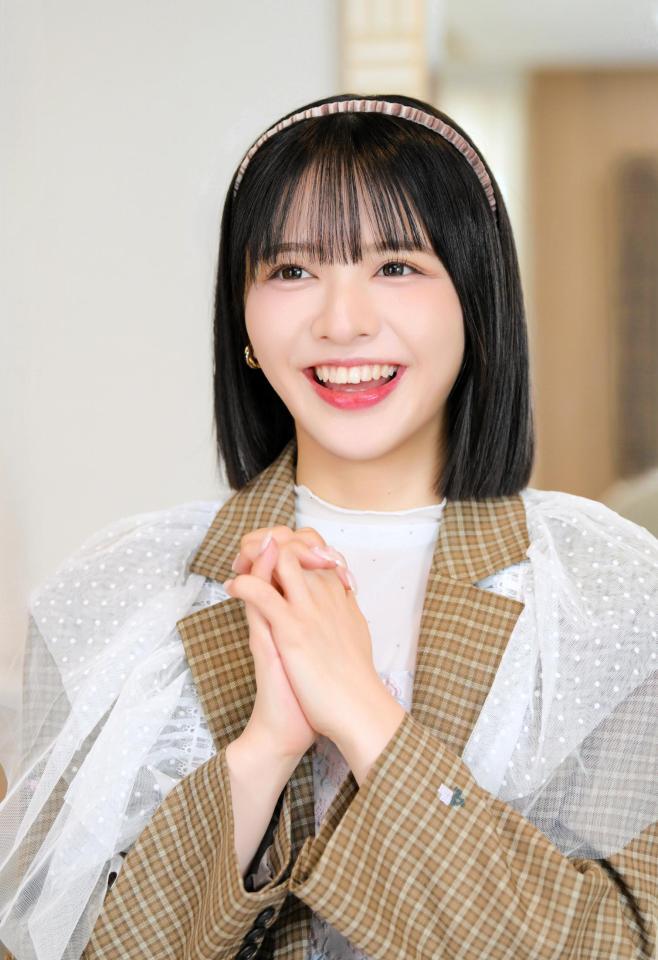 　鎮西寿々歌（撮影・金居みつよし）