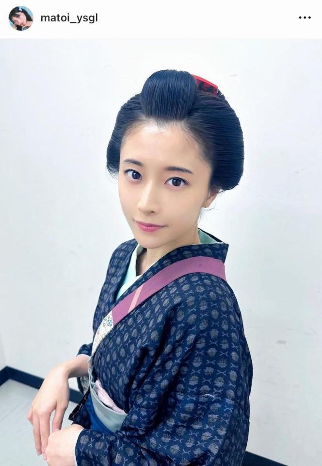 　こりゃ～、三代美女だよ。汐見まといのインスタグラム＠ｍａｔｏｉ＿ｙｓｇｌより