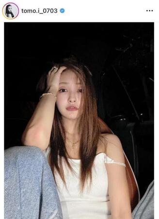 板野友美のインスタグラム＠ｔｏｍｏ．ｉ＿０７０３（１０月２５日付）より