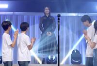 　プレゼンターで登場した北川景子（撮影・佐々木彰尚）