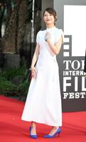 　「第３８回東京国際映画祭」レッドカーペットに登場した芳根京子（撮影・伊藤笙子）