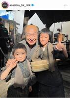 ４年前の少年たち。朝ドラ「ばけばけ」公式インスタグラム＠ａｓａｄｏｒａ＿ｂｋ＿ｎｈｋより