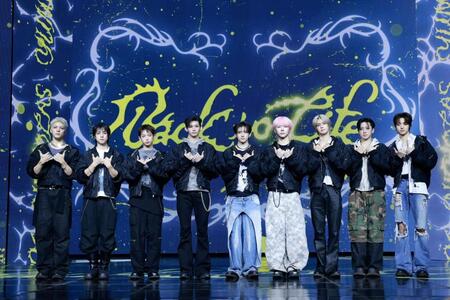 　韓国デビューを果たした＆ＴＥＡＭ　ⓒＹＸ　ＬＡＢＥＬＳ