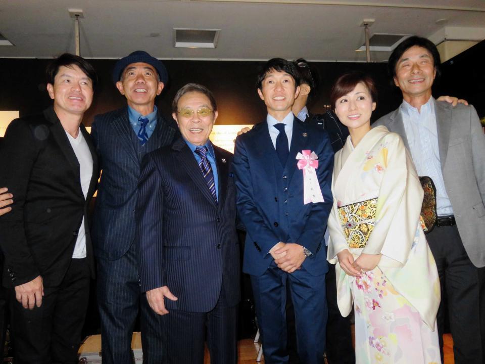 　武豊と佐野量子ら＝２０１６年５月２日