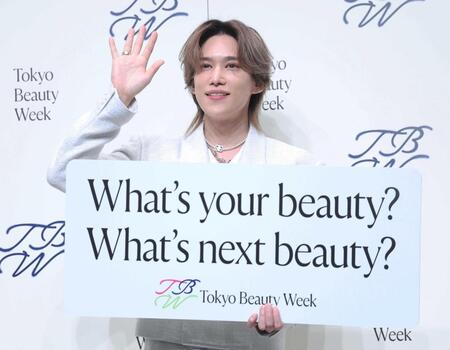 　プロジェクト発表会に登場したＫｉｓ－Ｍｙ－Ｆｔ２の千賀健永（撮影・石井剣太郎）