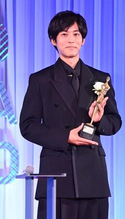 　主演男優賞を受賞した松坂桃李（撮影・持木克友）