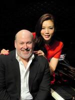 　１５年３月、結婚を発表した和央ようかと婚約者（当時）のフランク・ワイルドホーン氏