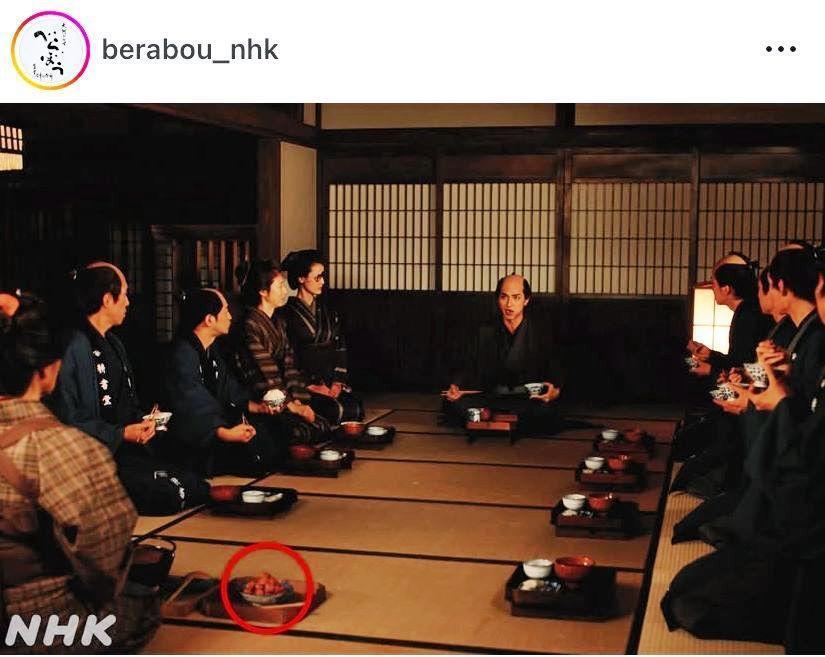 　公式も反応。よ～く見るとめっちゃ山積み。大河ドラマ「べらぼう～蔦重栄華乃夢噺～」のインスタグラム＠ｂｅｒａｂｏｕ＿ｎｈｋより
