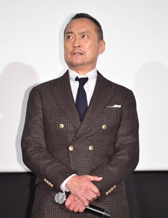 　初日舞台あいさつに登場した渡辺謙（撮影・開出牧）