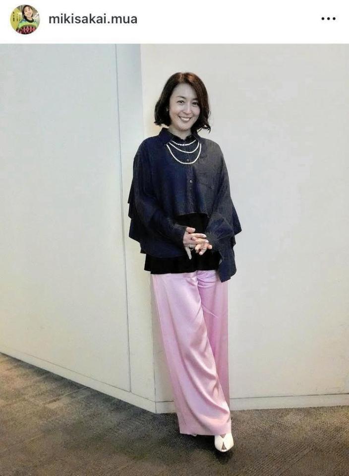 　酒井美紀のインスタグラム＠ｍｉｋｉｓａｋａｉ．ｍｕａ（１０月３１日付）より