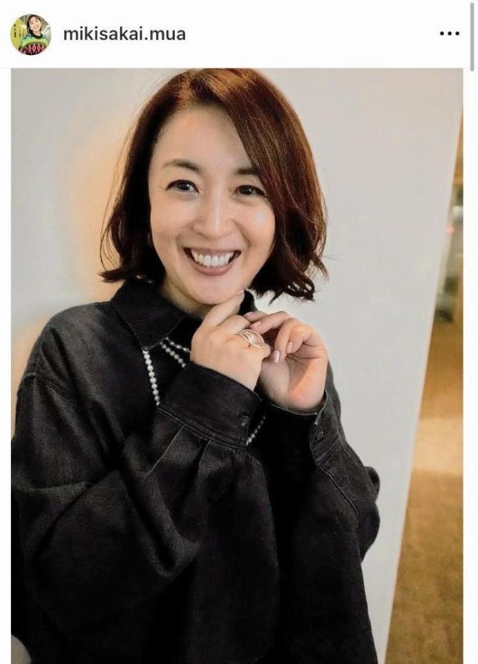 　酒井美紀のインスタグラム＠ｍｉｋｉｓａｋａｉ．ｍｕａ（１０月３１日付）より