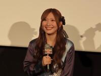 　劇場先行版アニメ「ゴールデンカムイ」の舞台あいさつに登壇した白石晴香