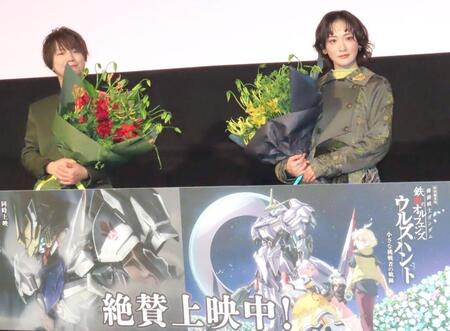 　生駒里奈（右）と河西健吾