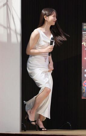 　登壇する森香澄（撮影・棚橋慶太）