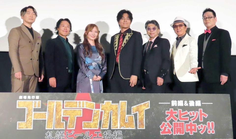 　（左から）小西克幸、竹本英史、白石晴香、小林親弘、伊藤健太郎、中田譲治、乃村健次