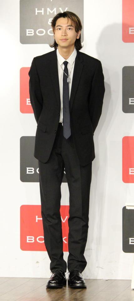　発売記念イベントに登場した庄司浩平