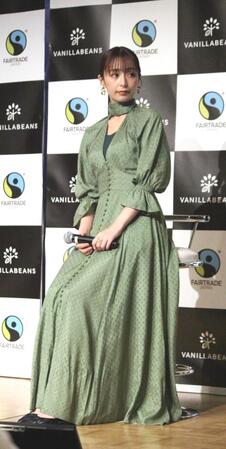 　発表会に登壇した宇垣美里