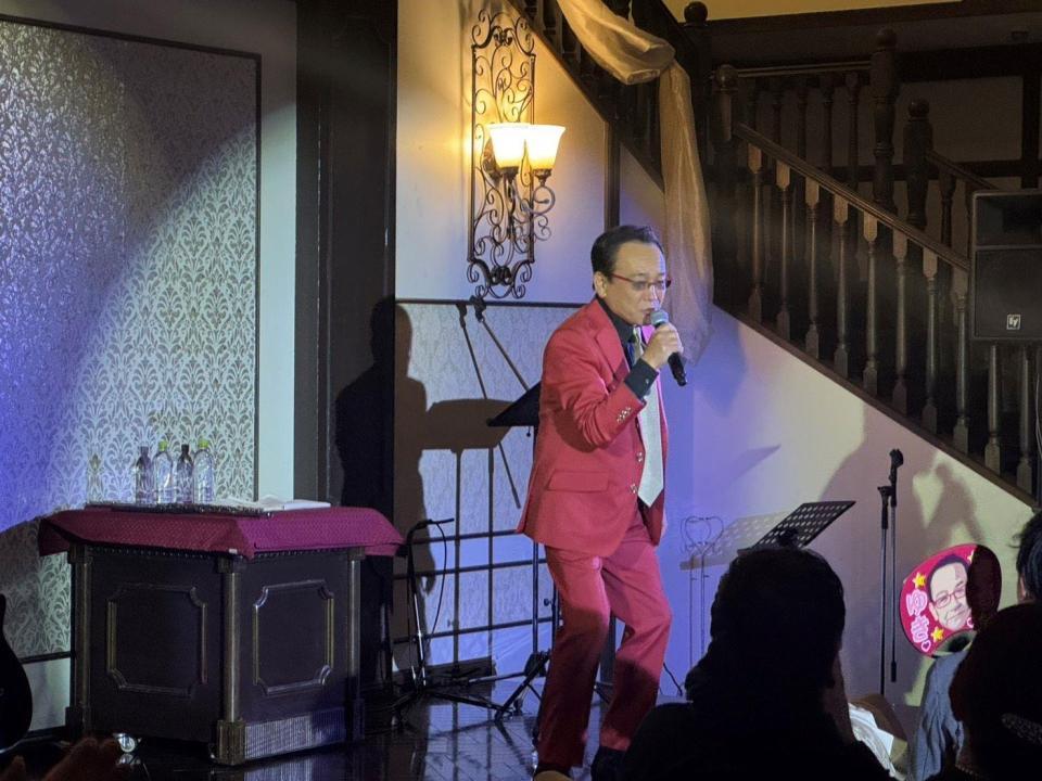 　ディナーショーを開催した湯原昌幸