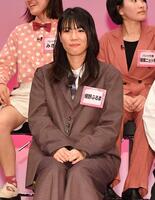 　決勝進出「ファイナリスト」に選ばれ笑顔の紺野ぶるま（撮影・開出牧）