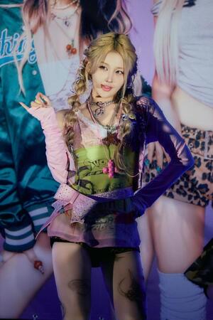 　ＫＩＳＳ　ＯＦ　ＬＩＦＥのＢＥＬＬＥ