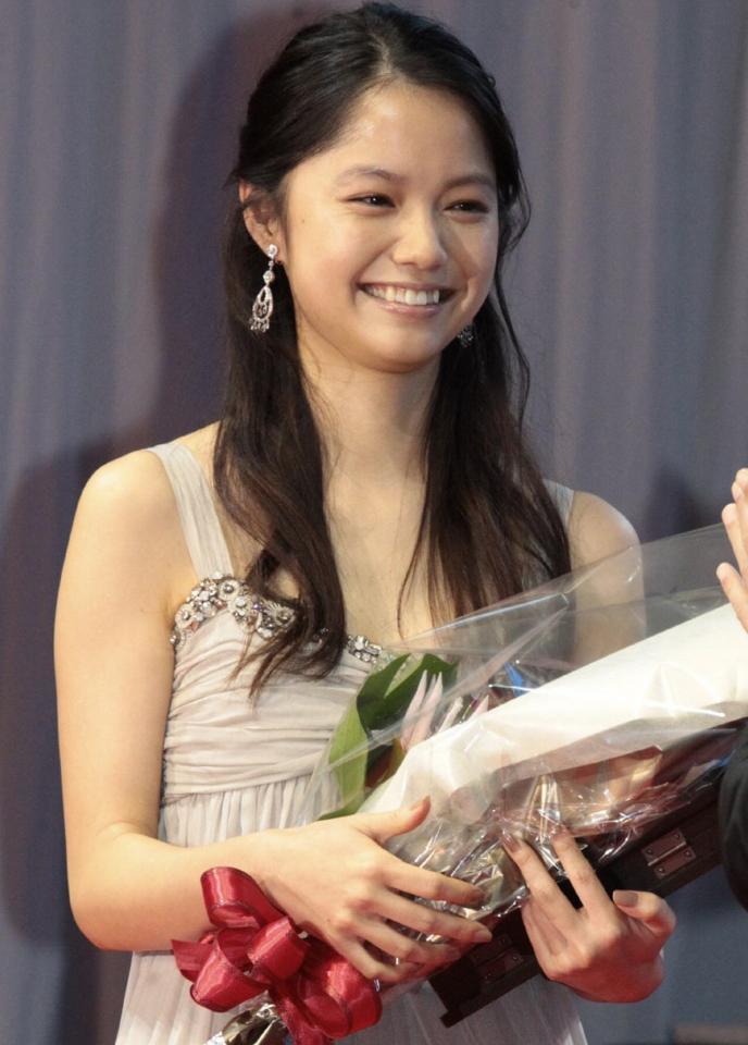 　宮崎あおい＝２０１１年１２月