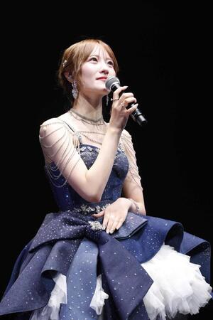 　卒業コンサートを行った小嶋花梨　©ＮＭＢ４８