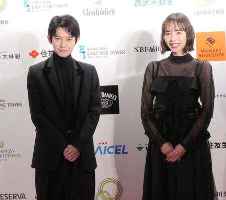 　イベントに出席した本郷奏多（左）と井桁弘恵