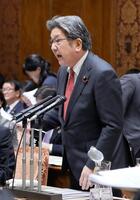 　参院予算委で質問する杉尾秀哉氏
