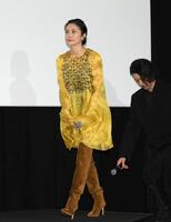 　登壇する柴咲コウ（撮影・堀内翔）