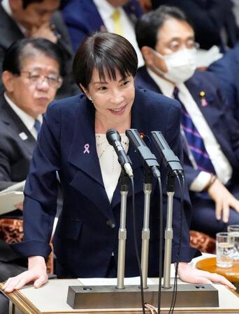 　参院予算委で答弁する高市首相