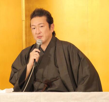 　取材会に出席した中村獅童