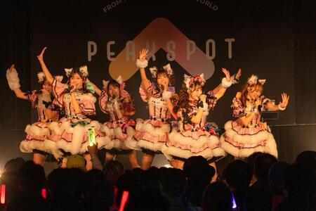 　パフォーマンスで魅せるｆａｖ　ｍｅ（撮影：河邉有実莉）